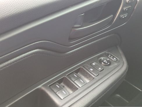 Used 2024 Honda Odyssey Sport image 28