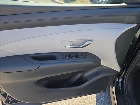 New 2026 Hyundai Tucson SEL image 11