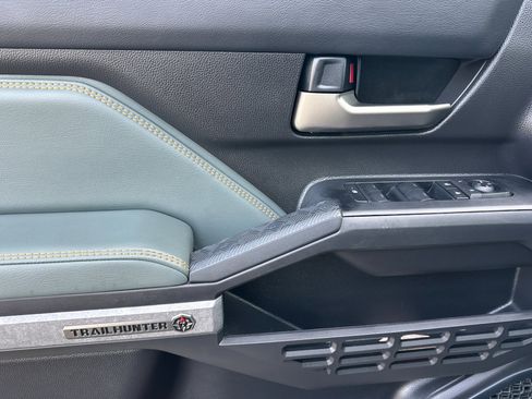 Certified 2024 Toyota Tacoma Trailhunter image 12