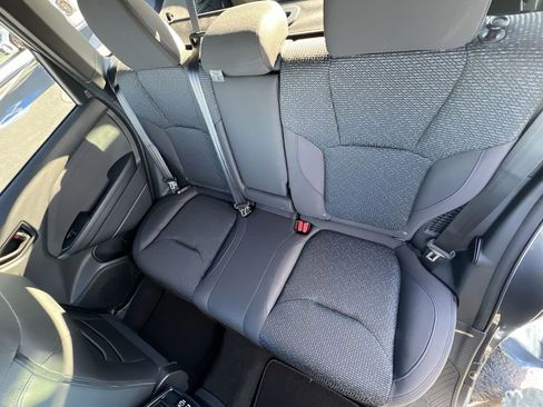 Used 2025 Subaru Forester Premium image 25