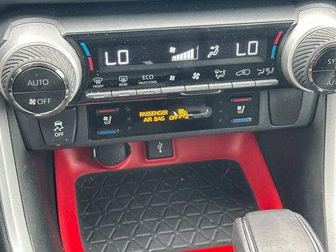 Used 2020 Toyota RAV4 TRD Off-Road w/ TRD Off-Road Weather Package AWD/4WD image 17