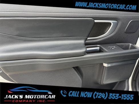 Used 2025 Ford Expedition Platinum w/ Stealth Appearance Package image 26