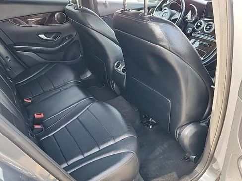 Used 2018 Mercedes-Benz GLC 300 GLC 300 4MATIC SUV image 10