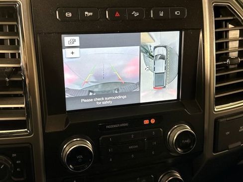 Used 2017 Ford F250 Platinum w/ Platinum Ultimate Package image 26