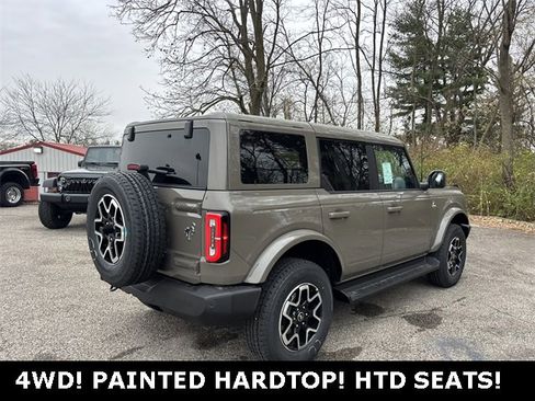 New 2025 Ford Bronco Outer Banks image 28