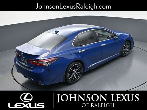 Used 2023 Toyota Camry SE w/ Cold Weather Package image 23