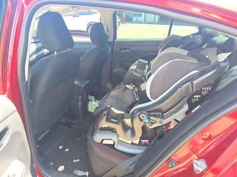 Used 2021 Nissan Versa SR w/ Convenience Package FWD image 6