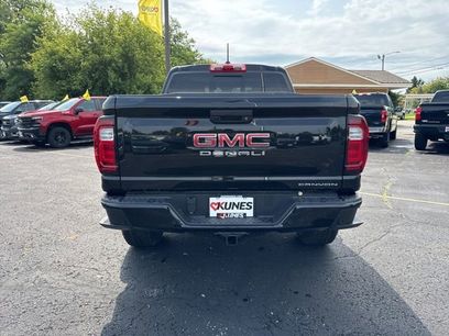 New 2025 GMC Canyon Denali