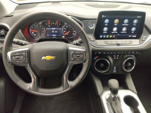 Used 2025 Chevrolet Blazer LT FWD image 22