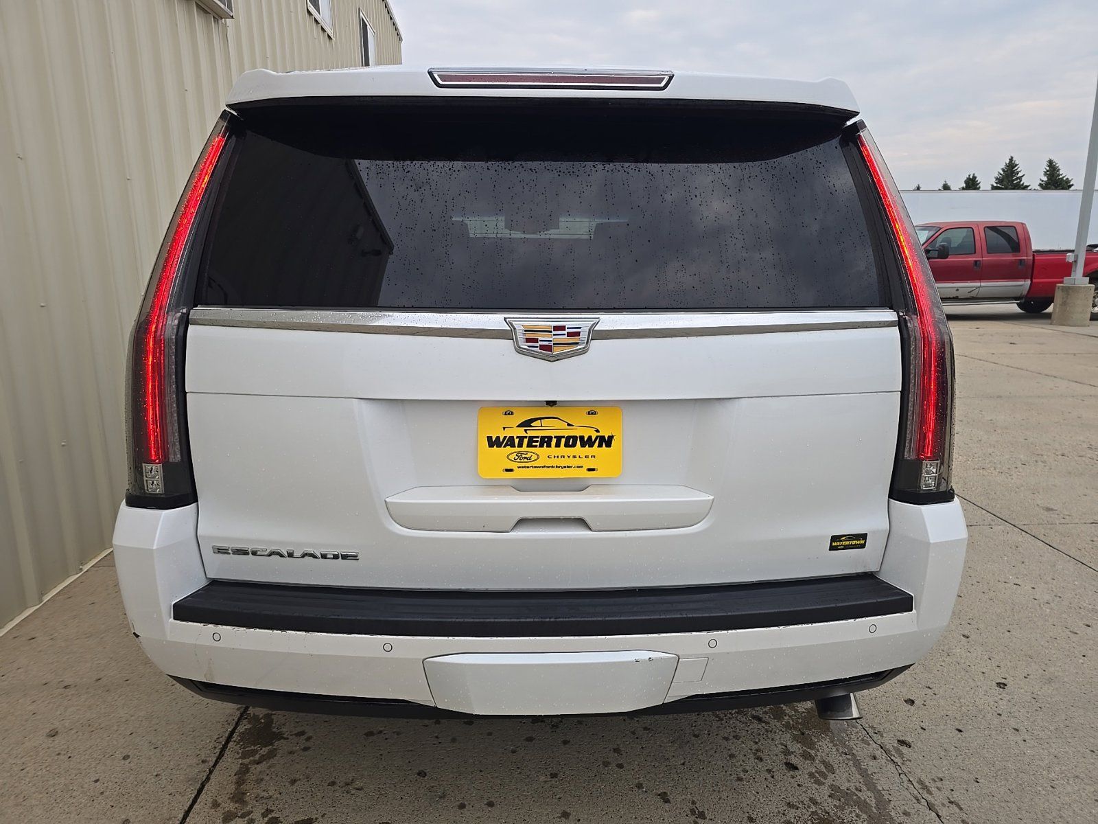 Used 2016 Cadillac Escalade Platinum AWD/4WD image 6