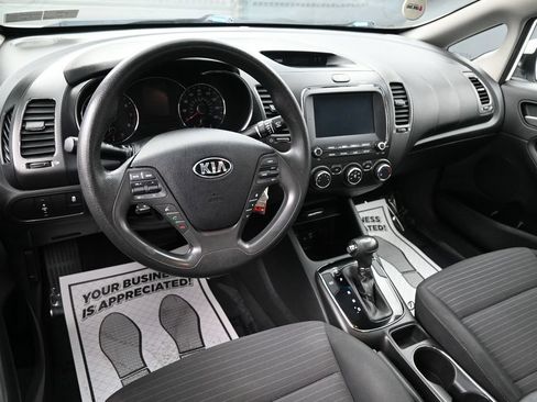 Used 2018 Kia Forte LX w/ LX Popular Package FWD image 29