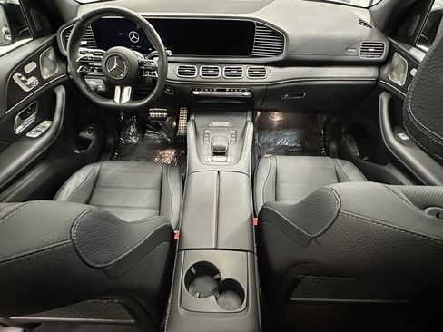 Certified 2024 Mercedes-Benz GLS 450 4MATIC image 30