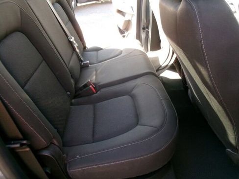 Used 2021 Chevrolet Colorado LT w/ LT Convenience Package image 20