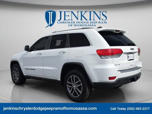 Used 2018 Jeep Grand Cherokee Limited AWD/4WD image 7