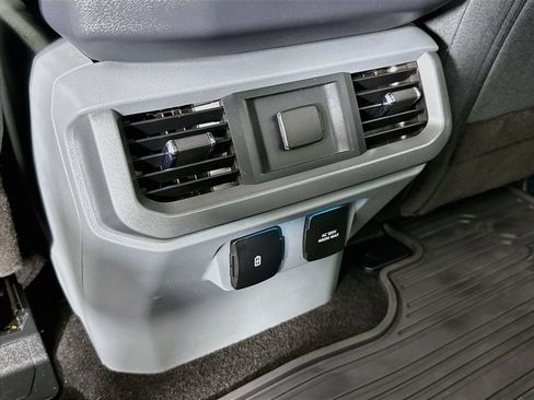 Used 2022 Ford F150 XLT w/ Equipment Group 302A High AWD/4WD image 28