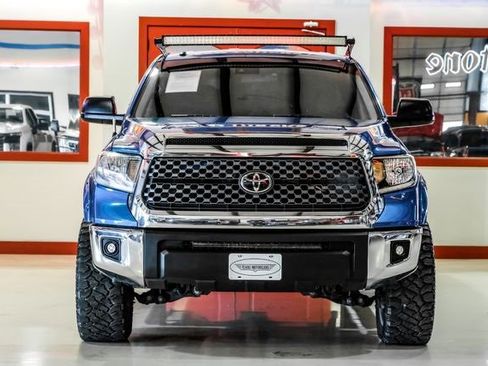 Used 2018 Toyota Tundra SR5 image 9