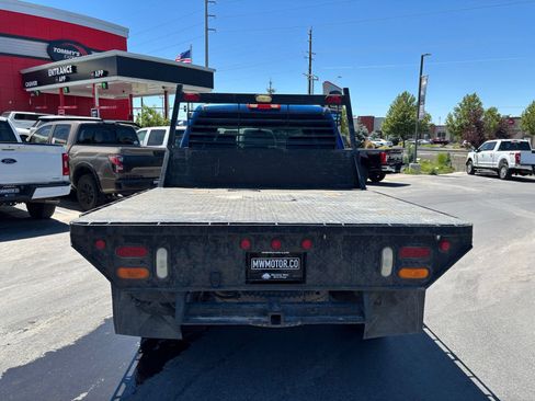 Used 2004 Chevrolet Silverado 2500 LS w/ Skid Plate Package AWD/4WD image 4