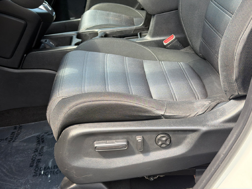 Used 2017 Honda CR-V EX image 16