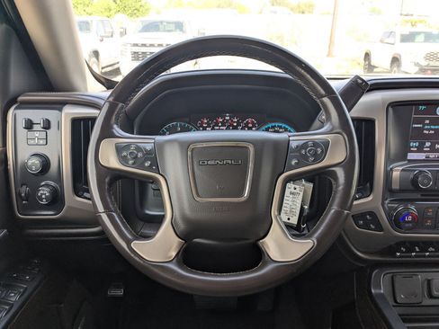 Used 2017 GMC Sierra 1500 Denali w/ Denali Ultimate Package AWD/4WD image 17