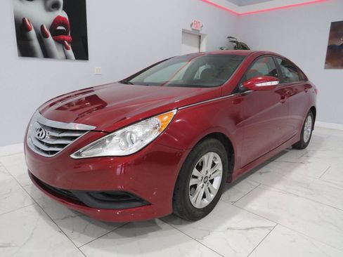 Used 2014 Hyundai Sonata GLS w/ Popular Equipment Group 2 FWD image 7