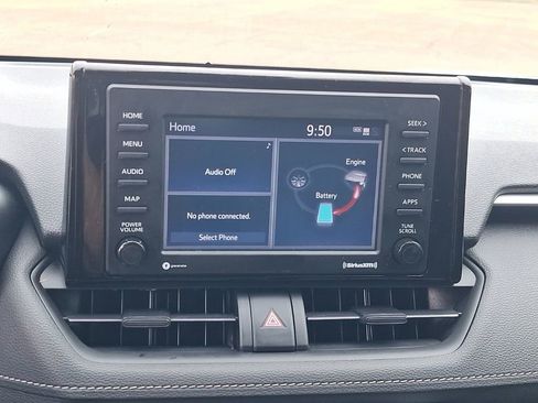 Used 2021 Toyota RAV4 XLE image 28