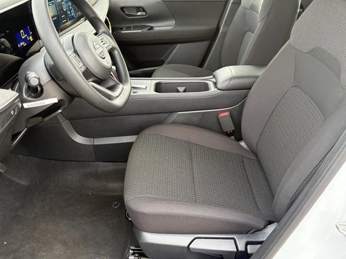 New 2026 Nissan Kicks S FWD image 17