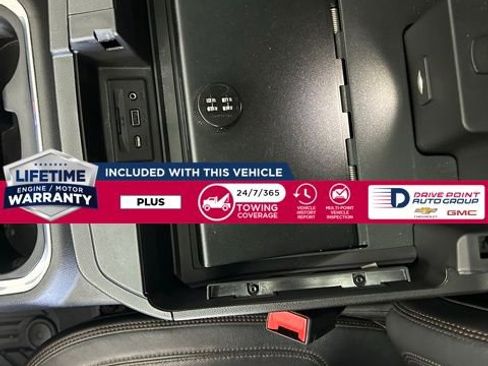 Used 2022 GMC Sierra 1500 AT4 w/ AT4 Premium Package image 24