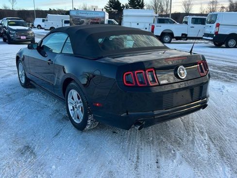 Used 2014 Ford Mustang Convertible w/ Equipment Group 102A image 5