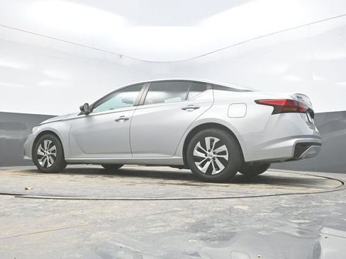 Used 2021 Nissan Altima 2.5 S image 34