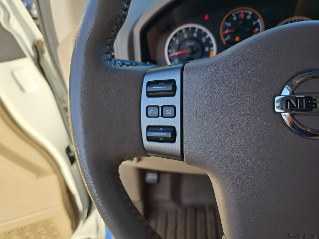 Used 2012 Nissan Titan SV w/ SV Value Truck Pkg RWD image 17