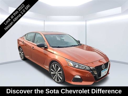 Used 2022 Nissan Altima 2.0 SR FWD image 1