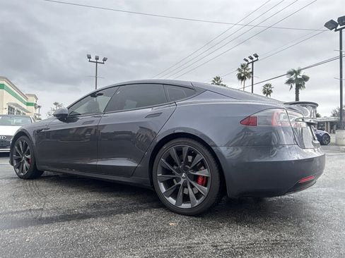 Used 2018 Tesla Model S P100D image 4