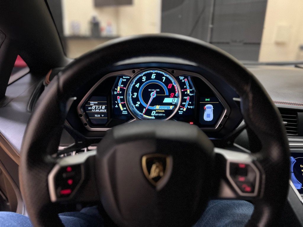 Used 2012 Lamborghini Aventador LP 700-4 AWD/4WD image 37