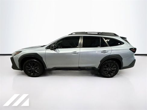 Used 2023 Subaru Outback Onyx Edition image 8