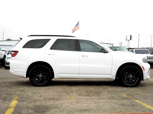 Used 2023 Dodge Durango GT image 4