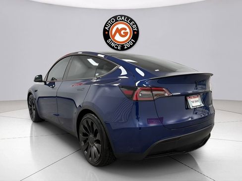 Used 2021 Tesla Model Y Performance image 5