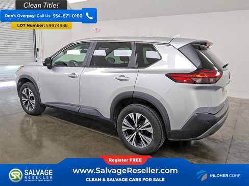 Used 2023 Nissan Rogue SV AWD/4WD image 3