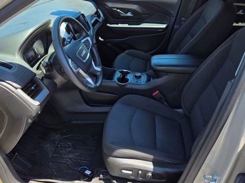 Used 2023 GMC Terrain SLE w/ Driver Convenience Package FWD image 13