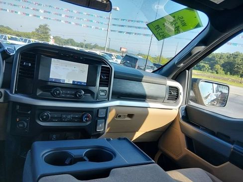 Used 2023 Ford F150 XLT AWD/4WD image 12