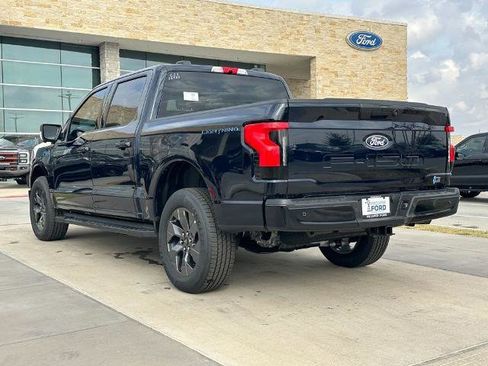 New 2025 Ford F150 Lightning Flash image 25