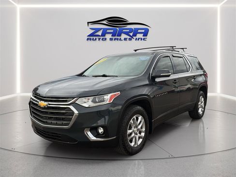 Used 2018 Chevrolet Traverse LT image 3