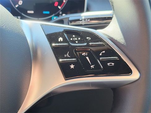 New 2026 Mercedes-Benz GLC 300 4MATIC image 25