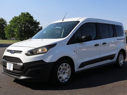 Used 2016 Ford Transit Connect XL FWD image 11