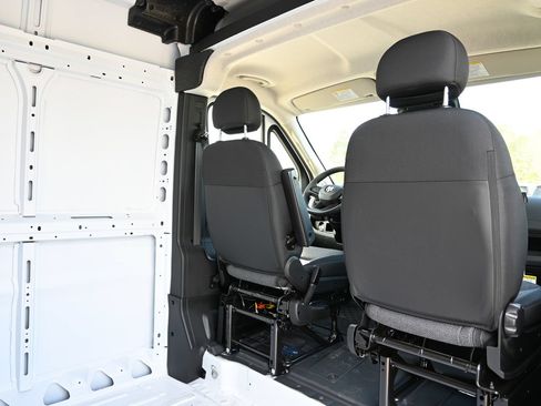 New 2026 RAM ProMaster 2500 w/ Convenience Group FWD image 24
