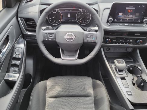New 2026 Nissan Rogue SV FWD image 2