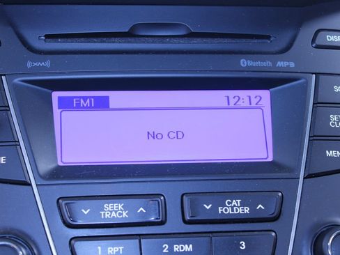 Used 2016 Hyundai Santa Fe Sport FWD image 31
