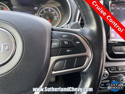 Used 2020 Jeep Cherokee Limited w/ Luxury Group image 21