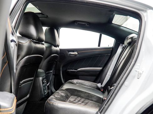 Used 2022 Dodge Charger Scat Pack RWD image 43