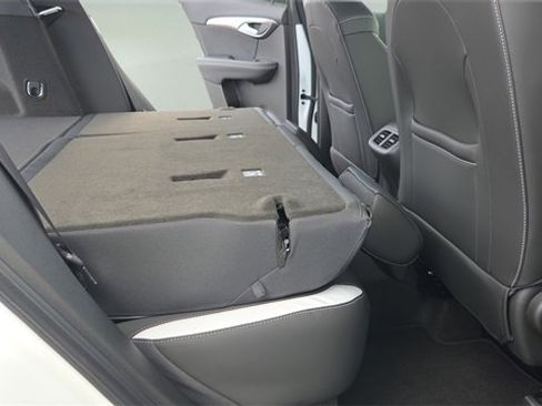 New 2026 Buick Envision Sport Touring image 21