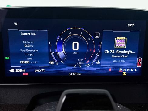 Used 2024 Chevrolet Traverse RS AWD/4WD image 36